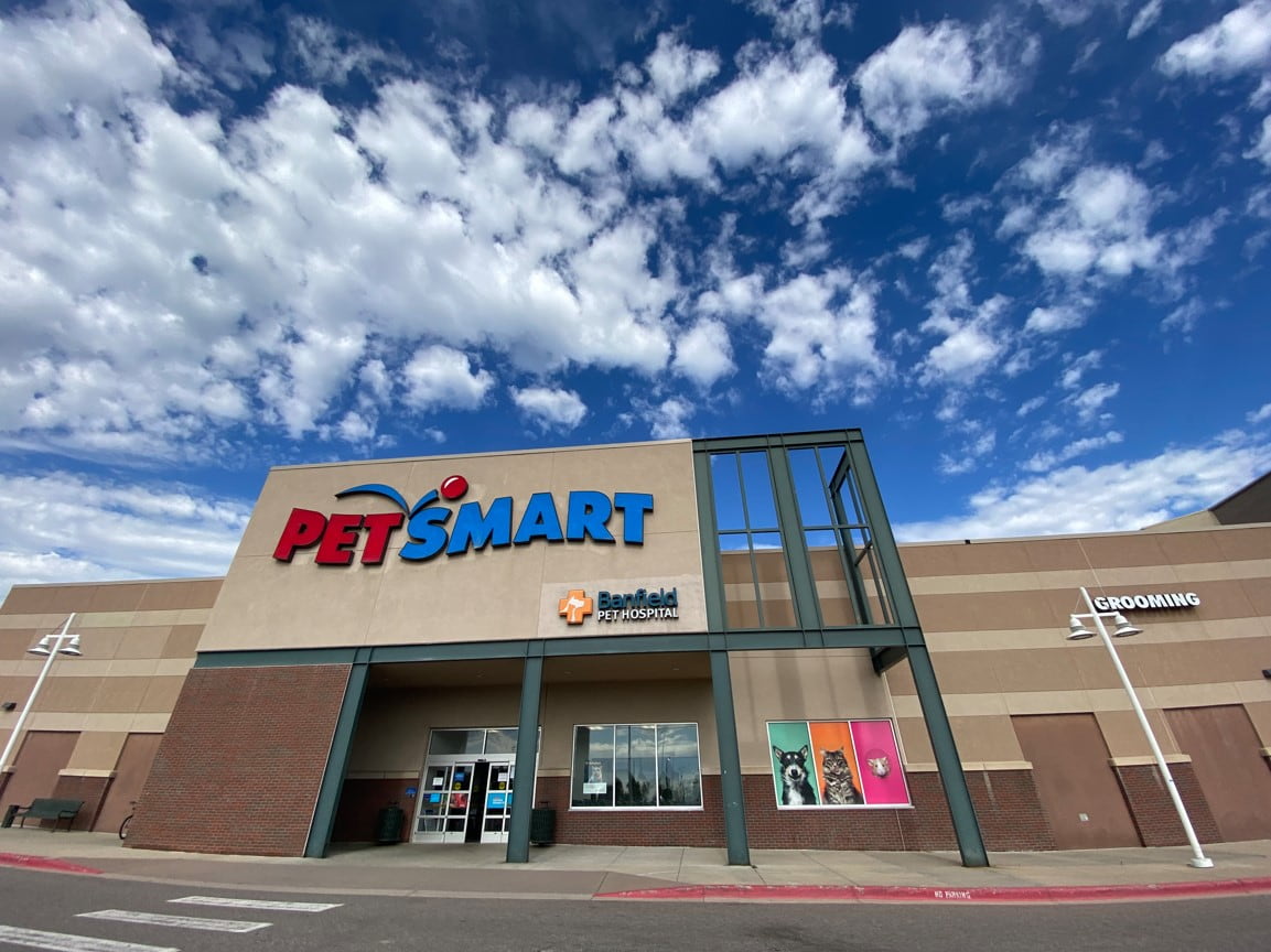 Northglenn PetSmart entrance